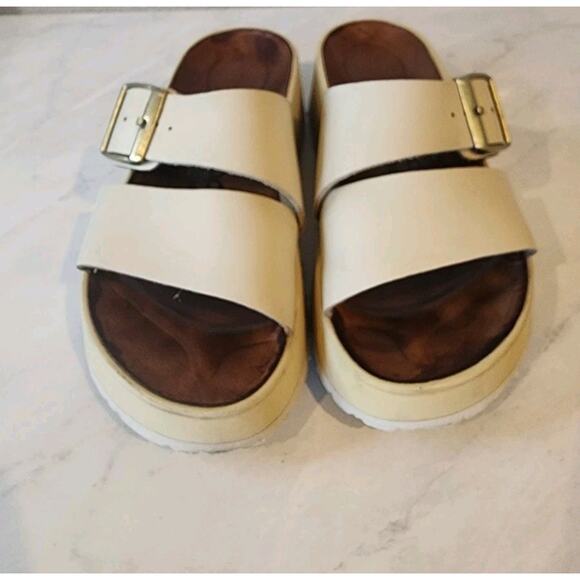 Papillio Birkenstock Sandals
Almina Wide Bone Leather Straps Raffia EU 37 US 6 - Picture 3 of 12